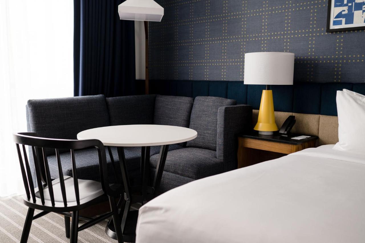 Cambria Hotel Boston Сомервилл Экстерьер фото
